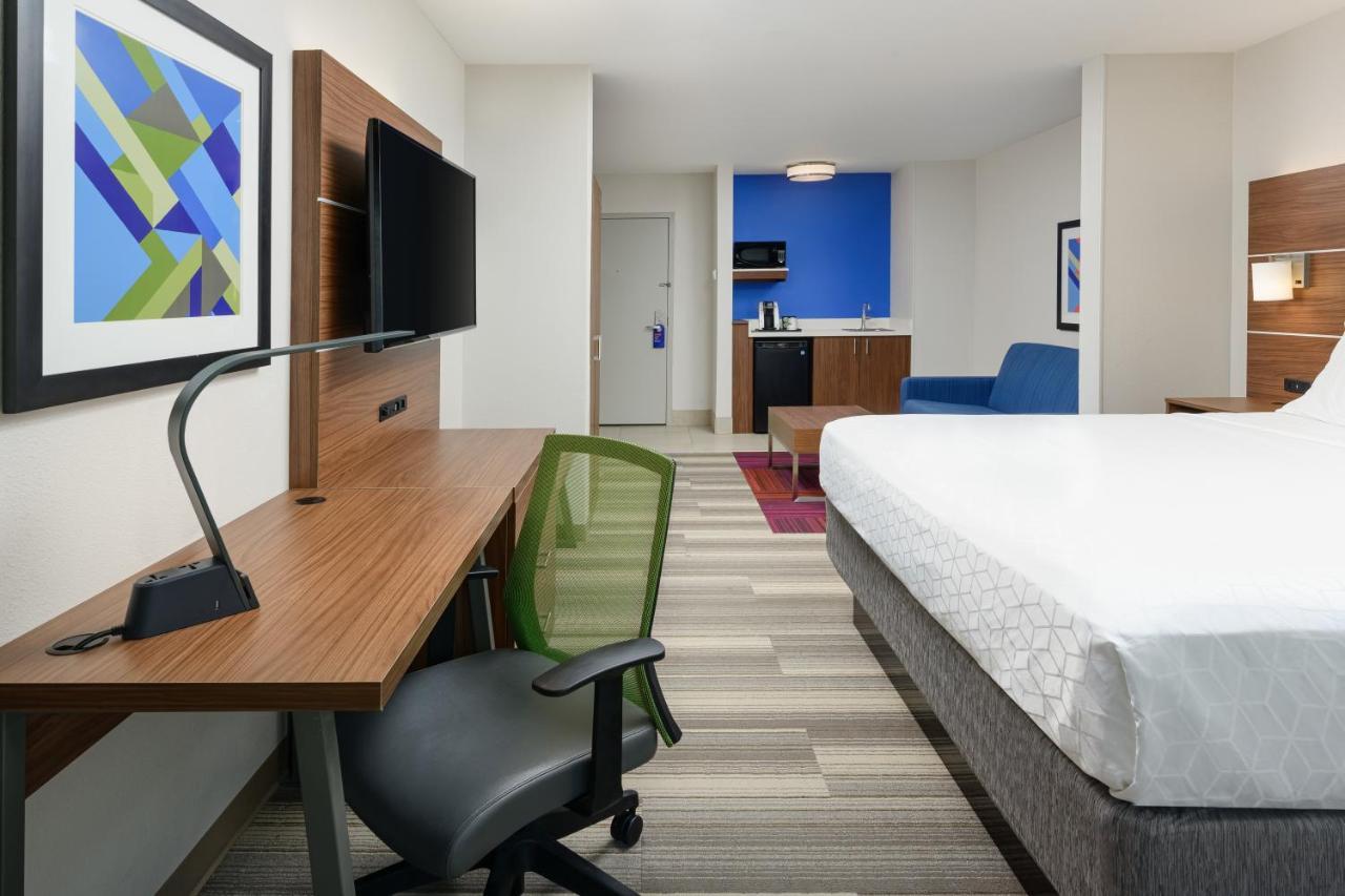 Holiday Inn Express - Tullahoma By Ihg Exterior foto