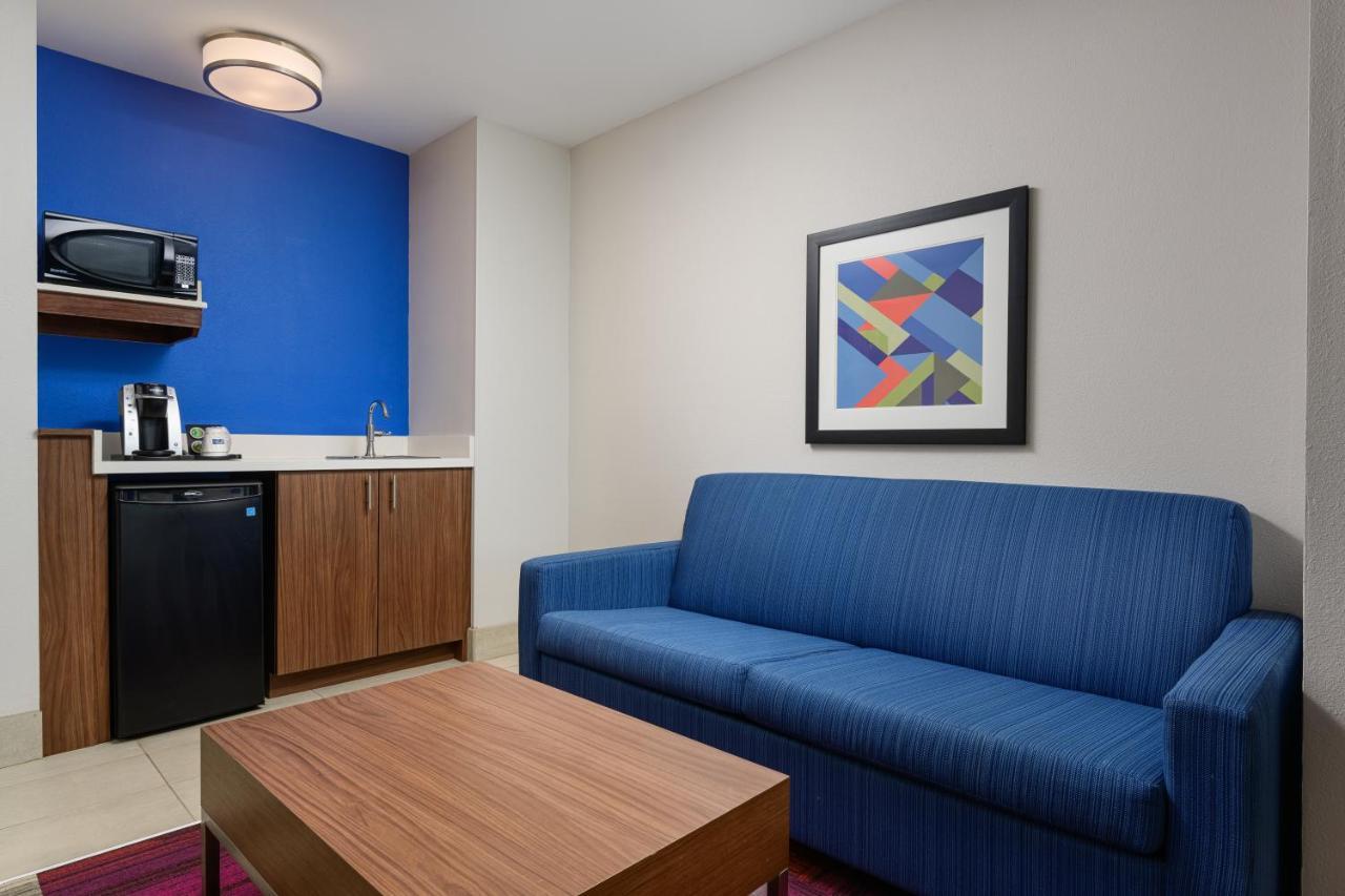 Holiday Inn Express - Tullahoma By Ihg Exterior foto
