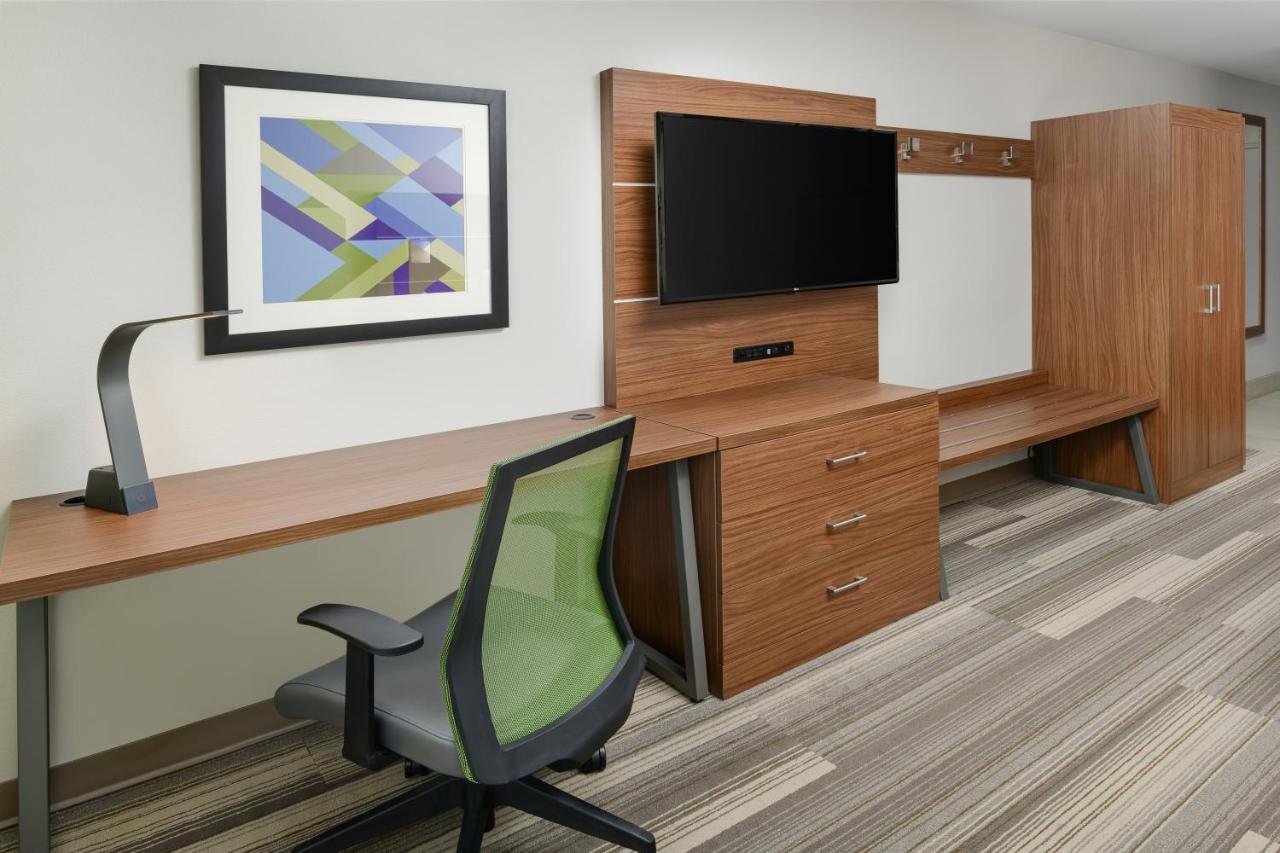 Holiday Inn Express - Tullahoma By Ihg Exterior foto
