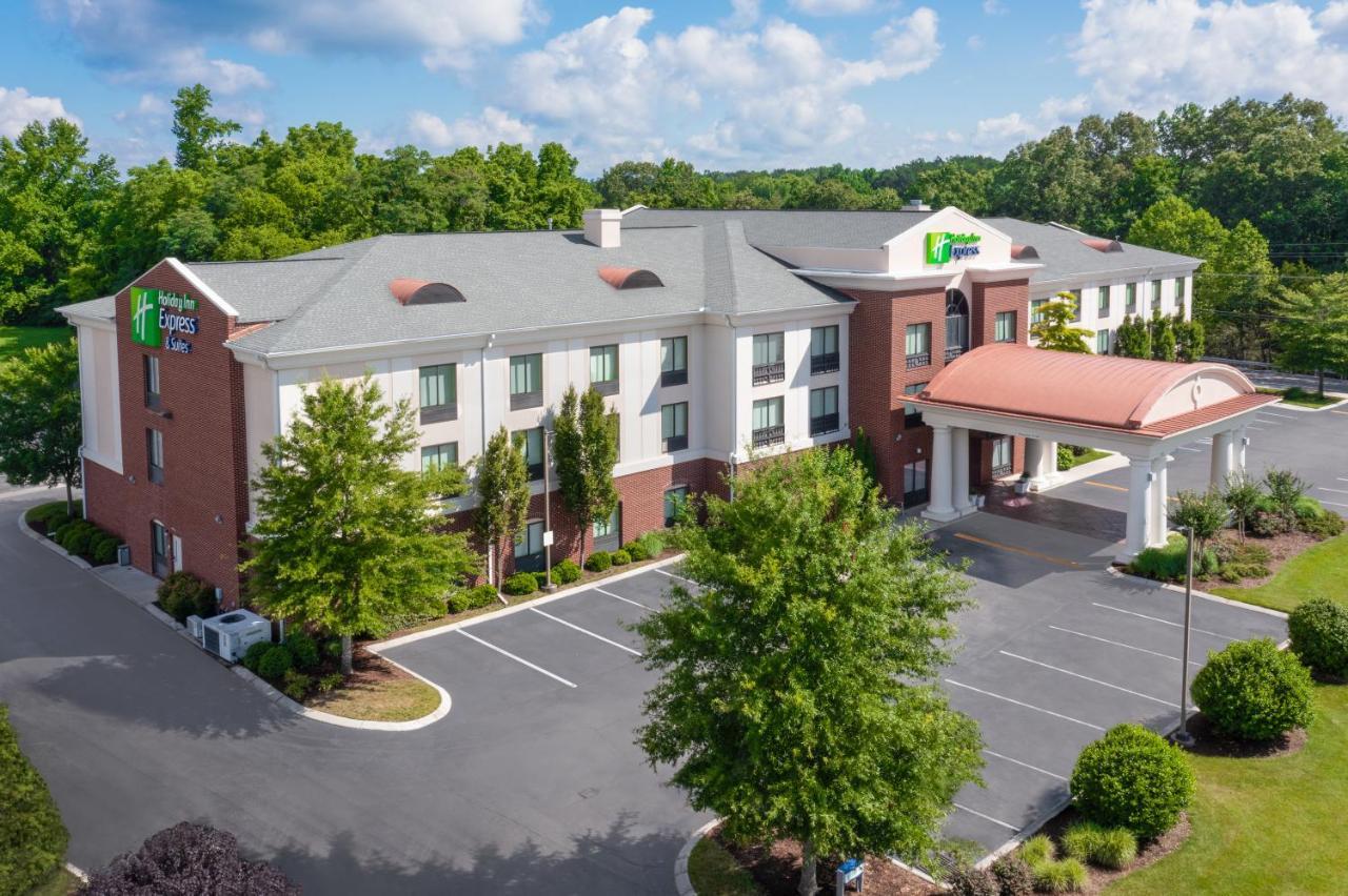Holiday Inn Express - Tullahoma By Ihg Exterior foto